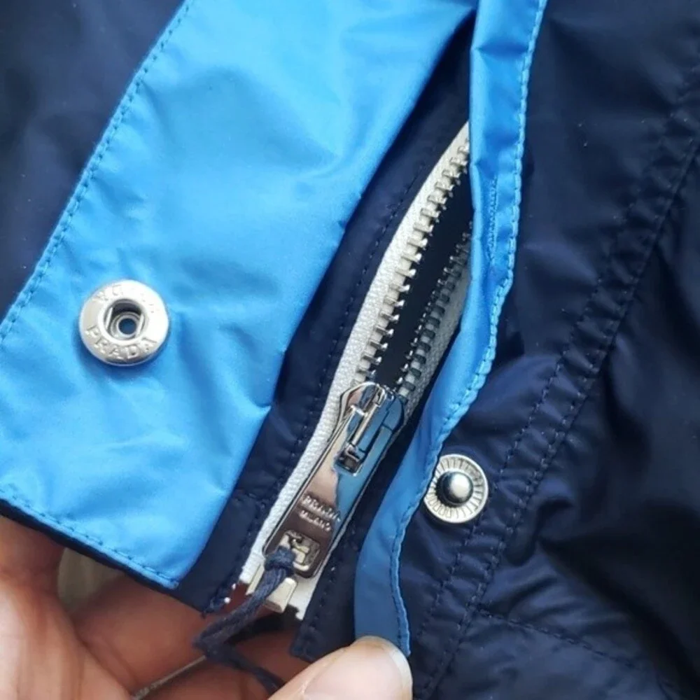 Prada Womens Navy Chic Feminine Edgy Luxury Tan Belted Windbreaker Size 46 - Picture 4 of 7